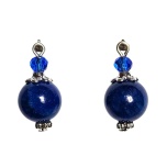 Nefriit (toonitud). Metallosad: hõbetatud.