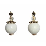 Nefriit. Metallosad: kullatud.