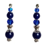 Nefriit. Metallosad: hõbedast värvi.