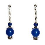 Nefriit. Metallosad: hõbedast värvi.