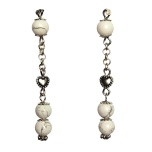 Hauliit. Metallosad: hõbedast värvi.